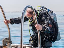 Red Sea Liveaboard Scuba Diving Holiday. Emperor Echo.